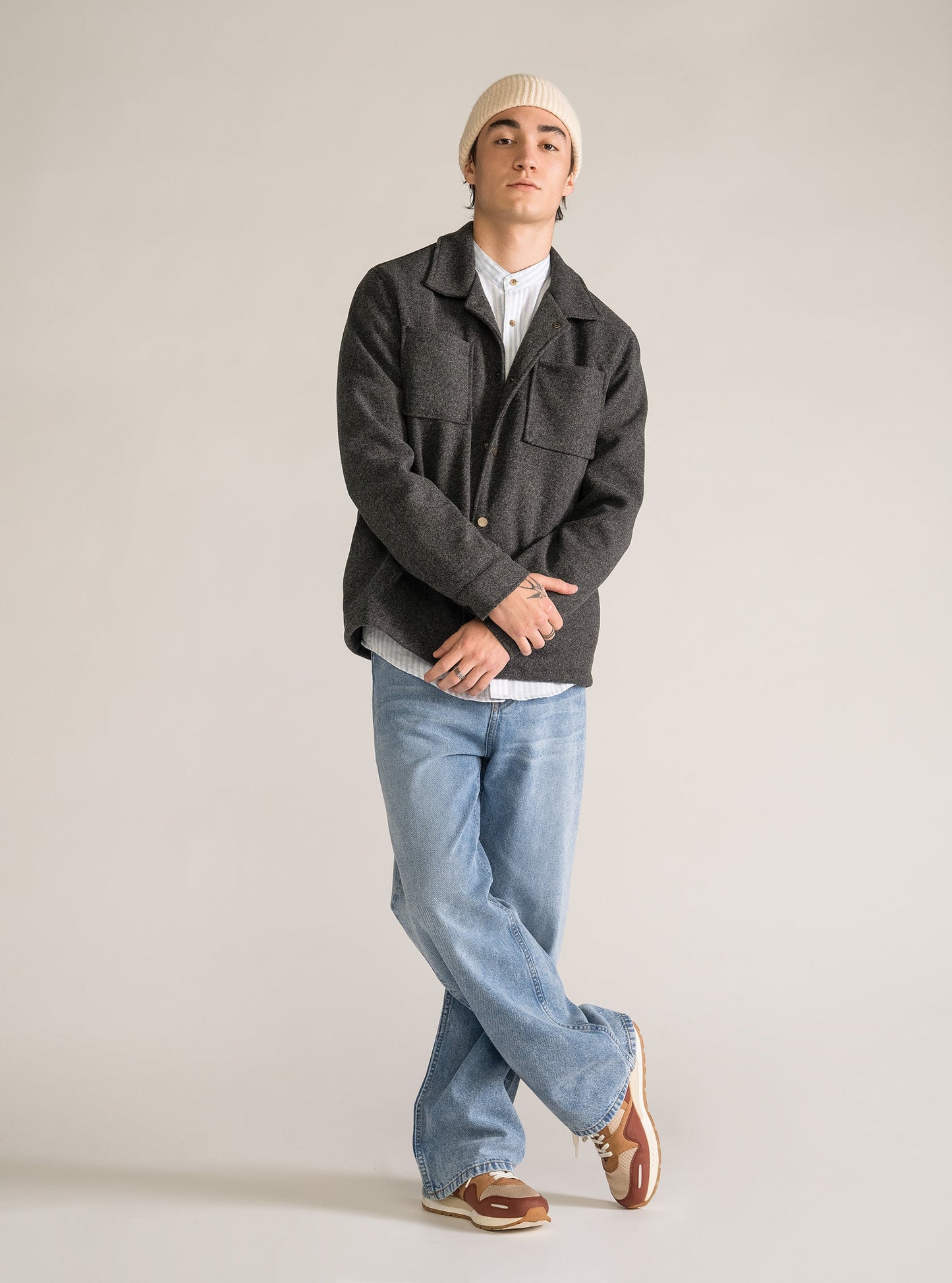 No Joke Jacket, Gris Claro