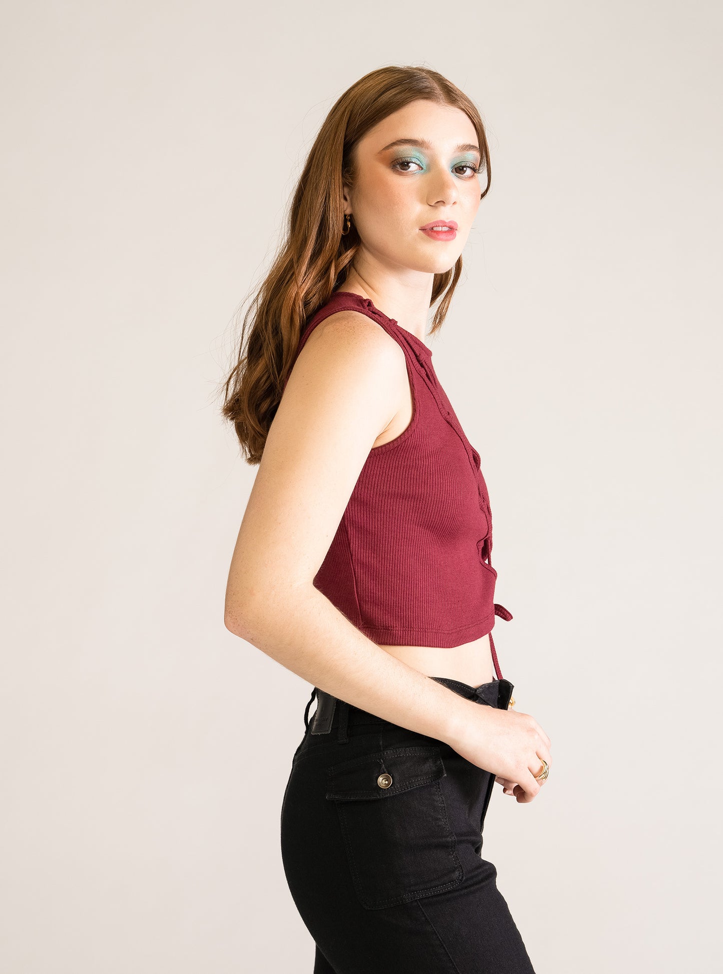 Criss Cross Tied Tee, Corinto