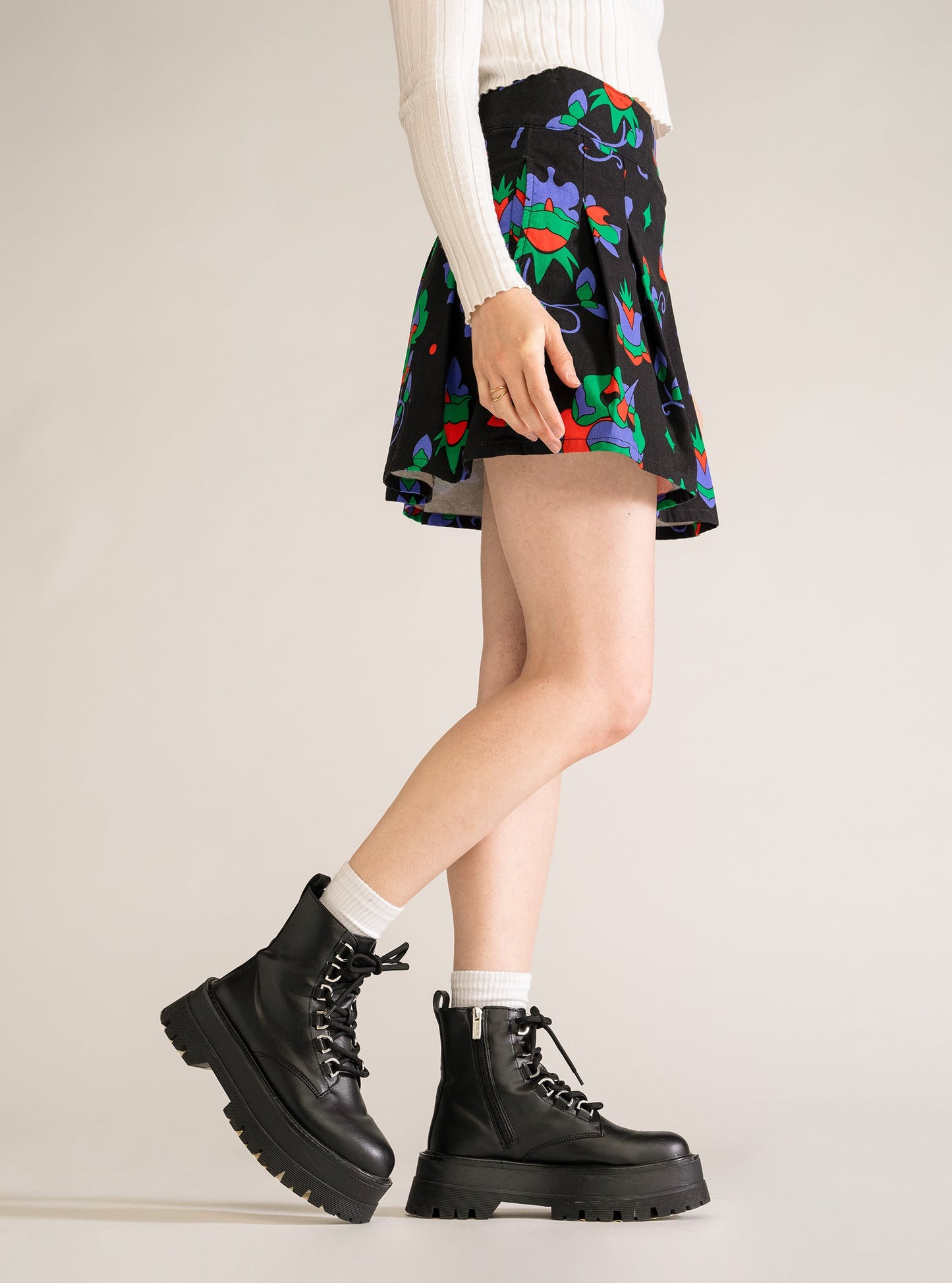 Bring It Back Skirt, Negro