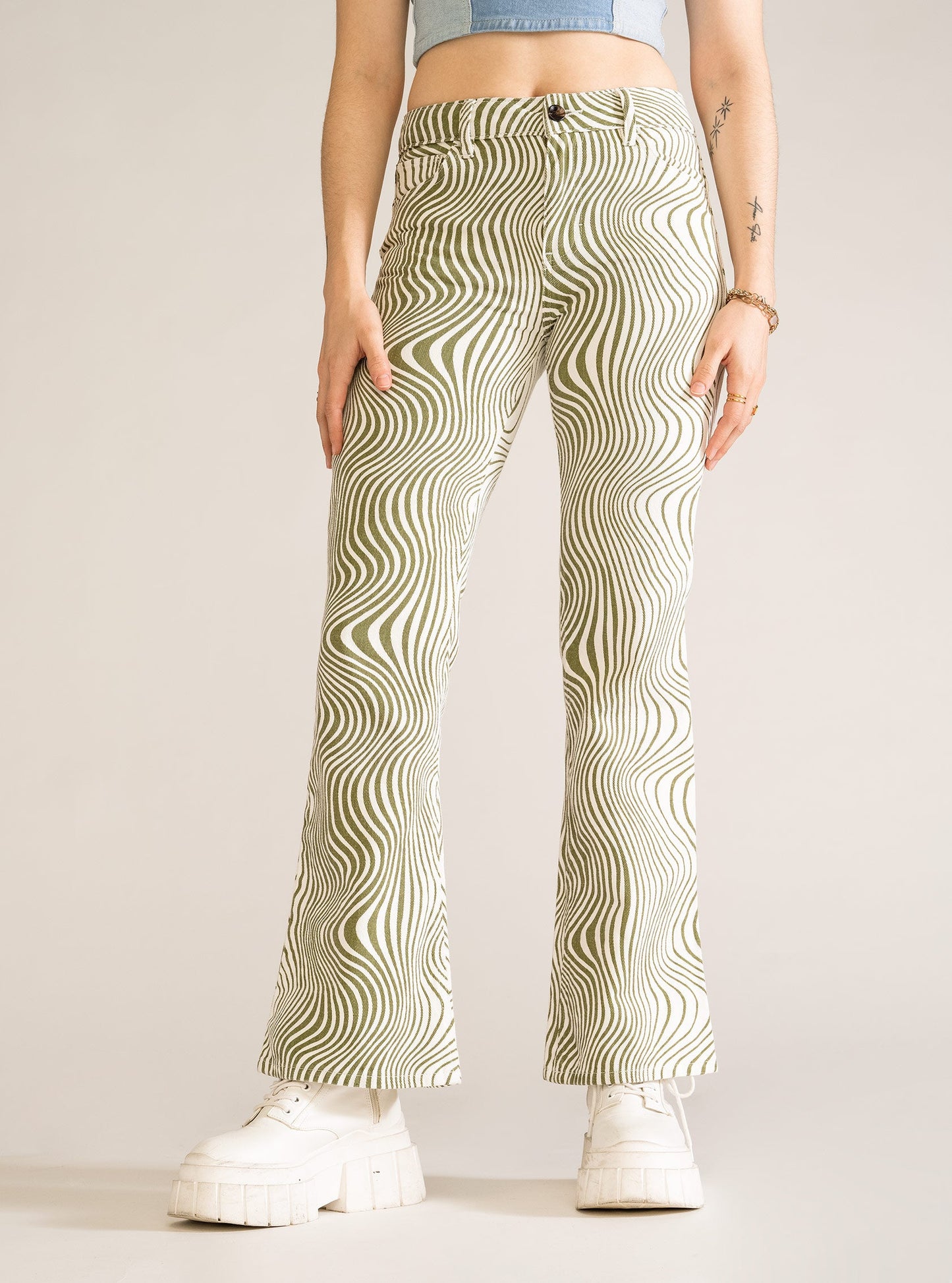Matcha Waves Bell Bottoms, Verde Claro
