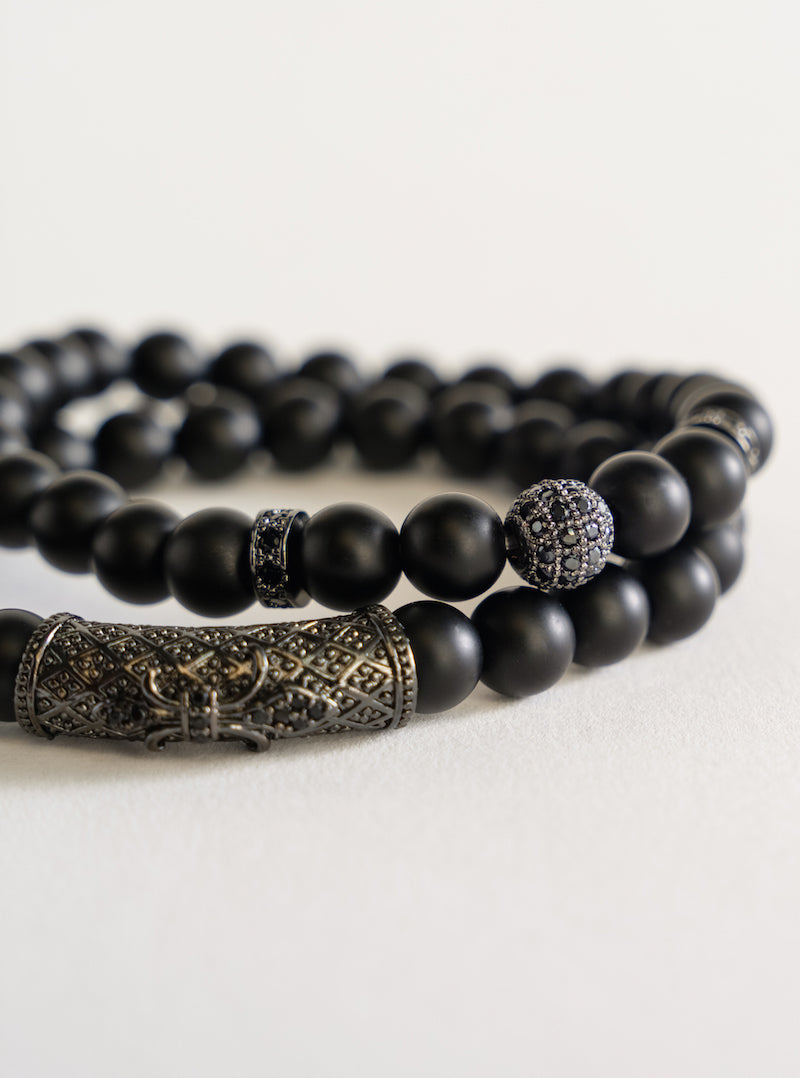 Peaceful Black Onyx Bracelet, Negro