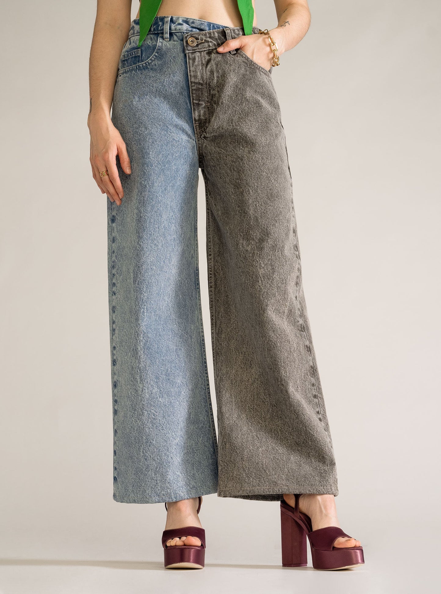 Asym Wide Leg Jeans, Azul Claro