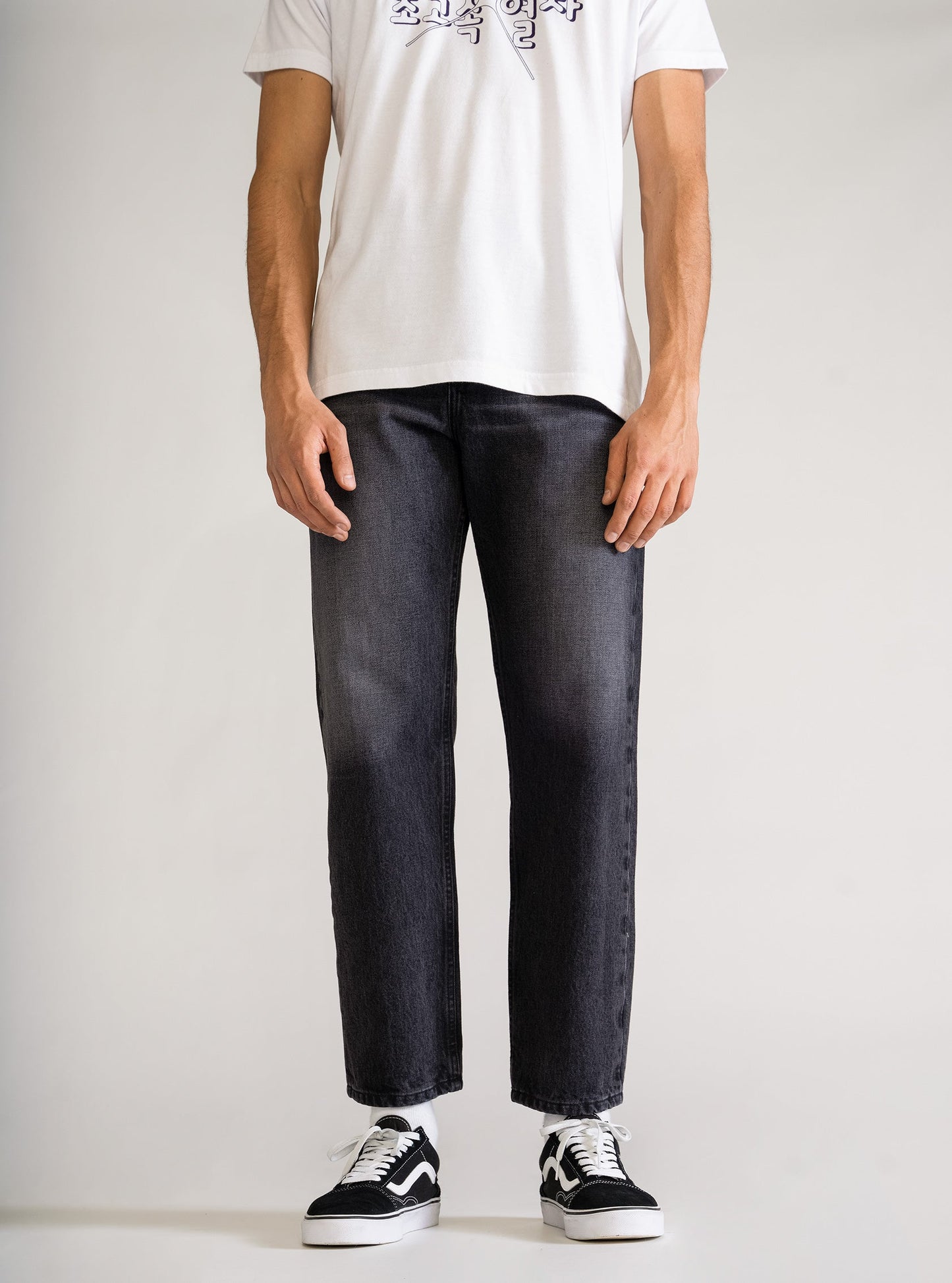 Out From Under Regular Jeans Negro