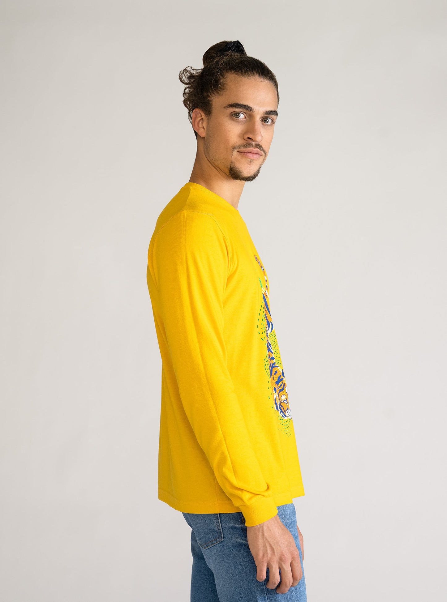 A Wild Life T-shirt, Amarillo Claro