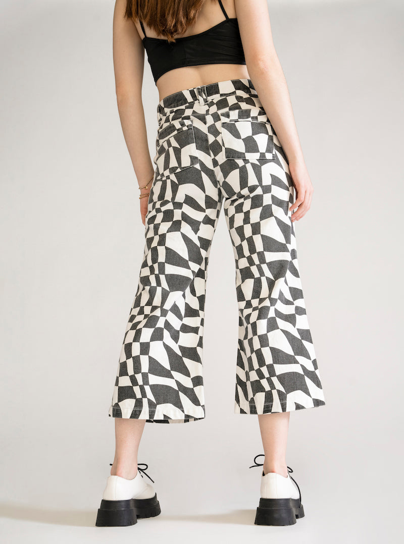 Op-Art Cropped Flare Pants, Negro