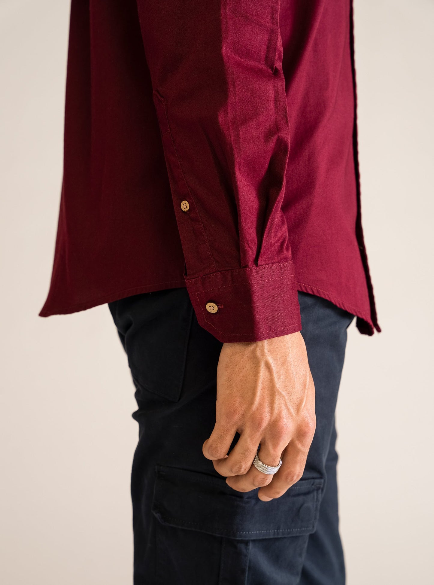 Never Seen Shirt, Corinto