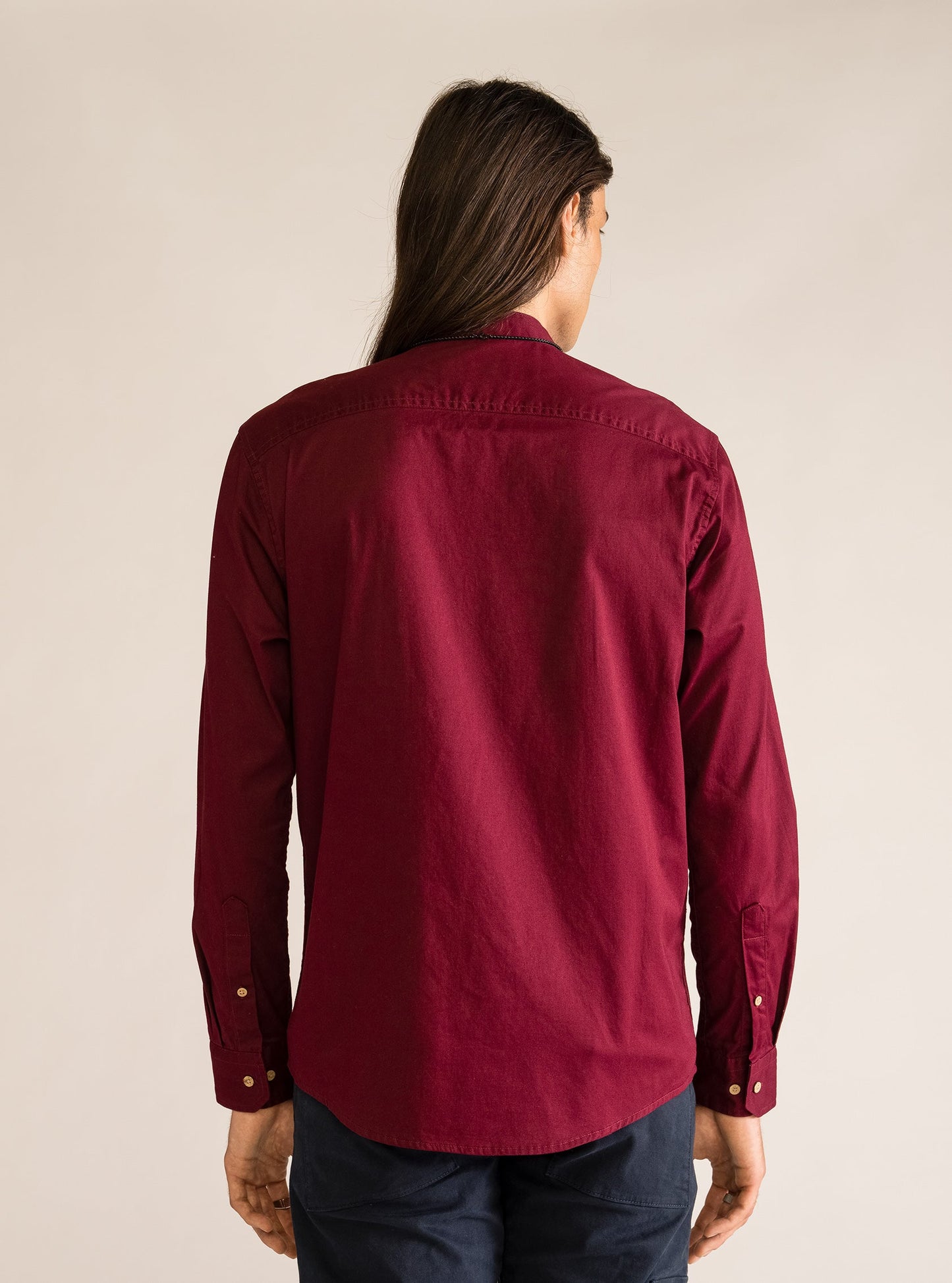 Never Seen Shirt, Corinto