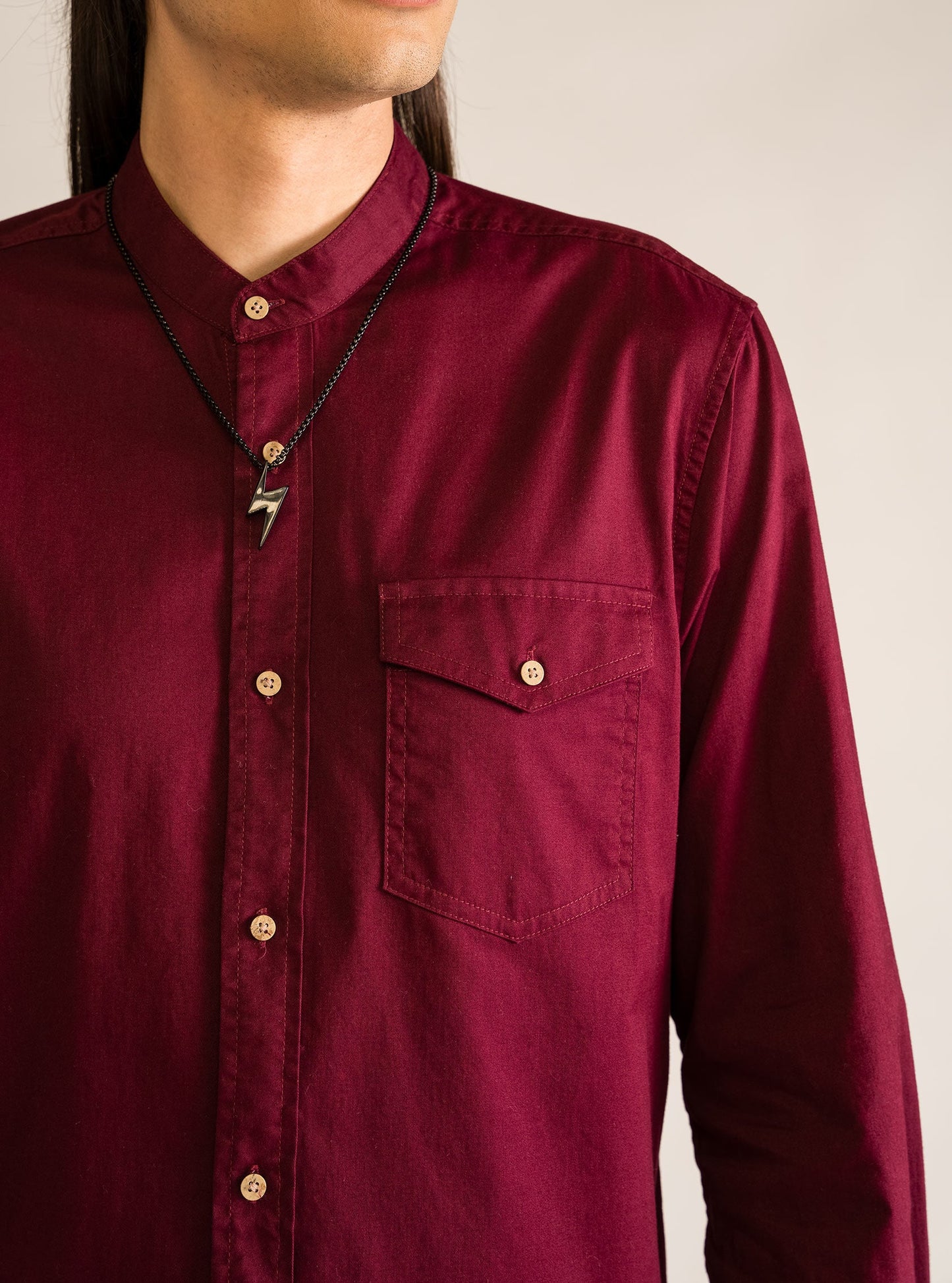 Never Seen Shirt, Corinto