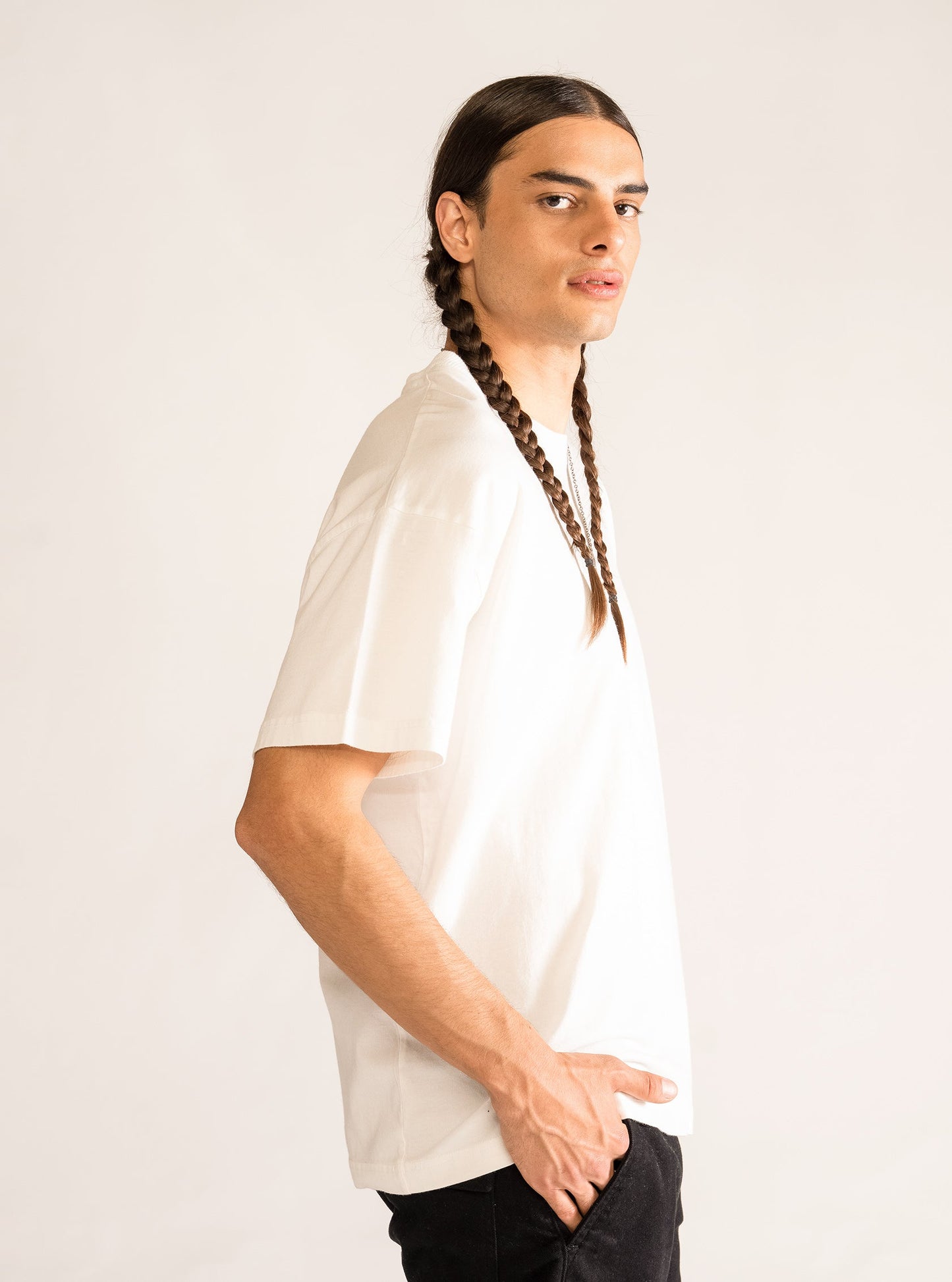 Groupie Love Short Sleeve Drop T-Shirt, Crudo