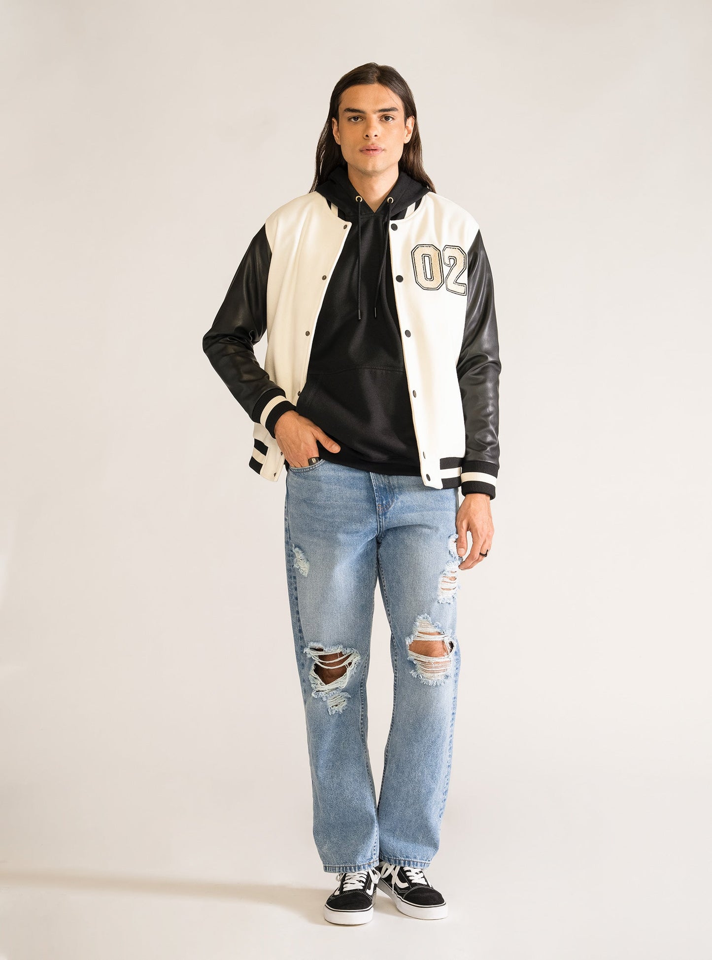 The Perfect Hoodie, Negro