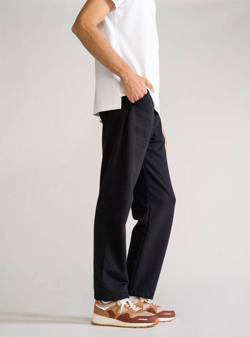 Nowhere To Hide Pants, Negro