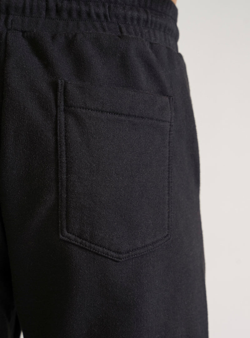 Nowhere To Hide Pants, Negro