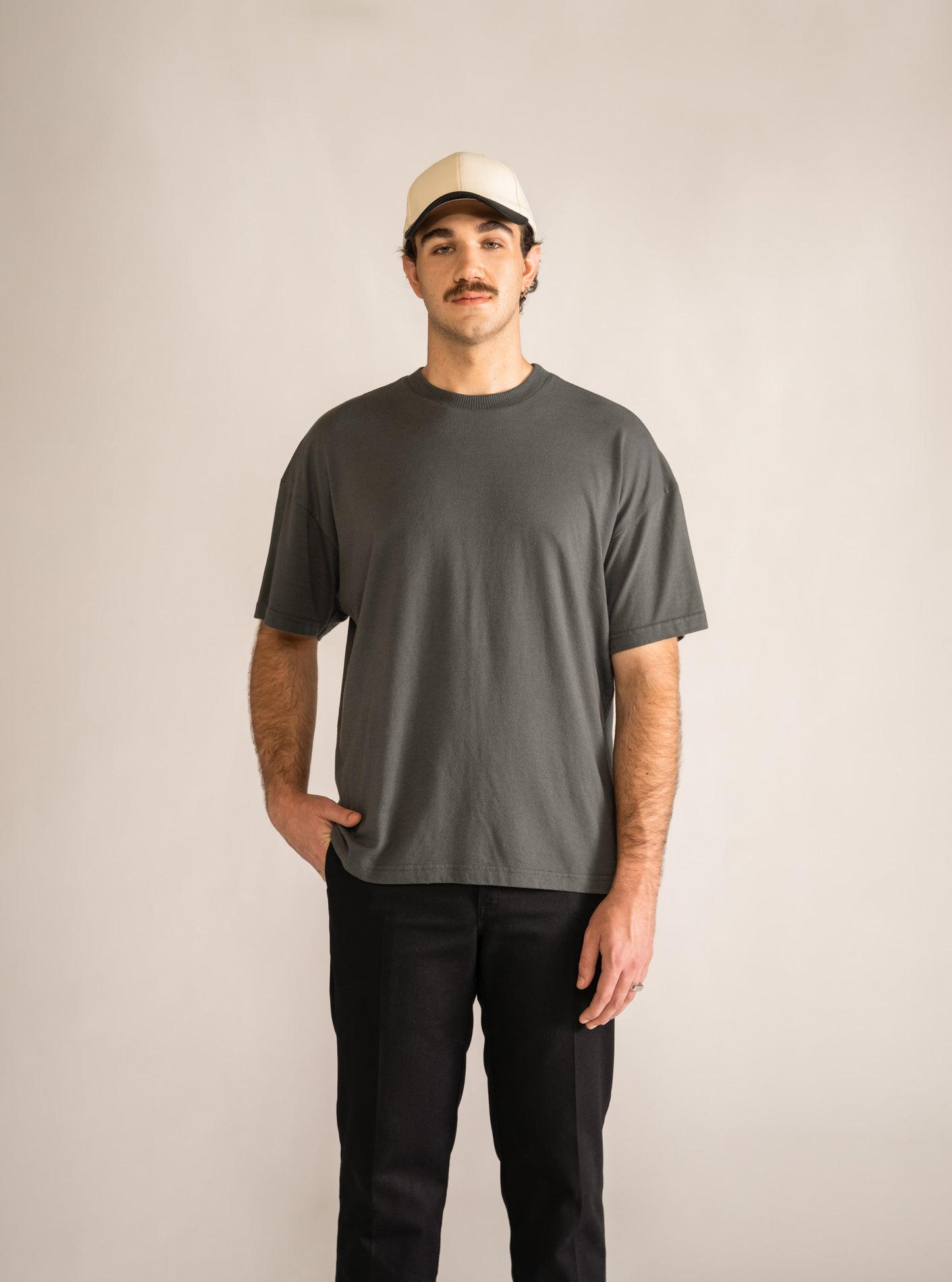 Truth T-shirt, Gris Obscuro