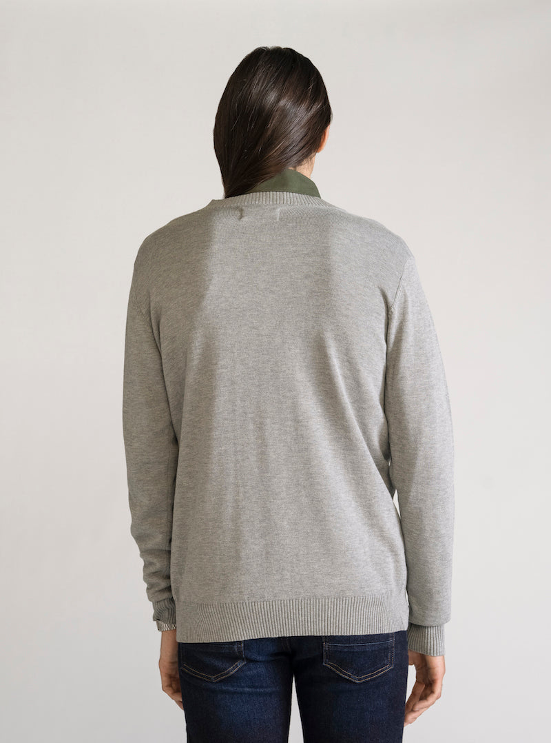 Multifunctional V Neck Sweater, Gris Claro