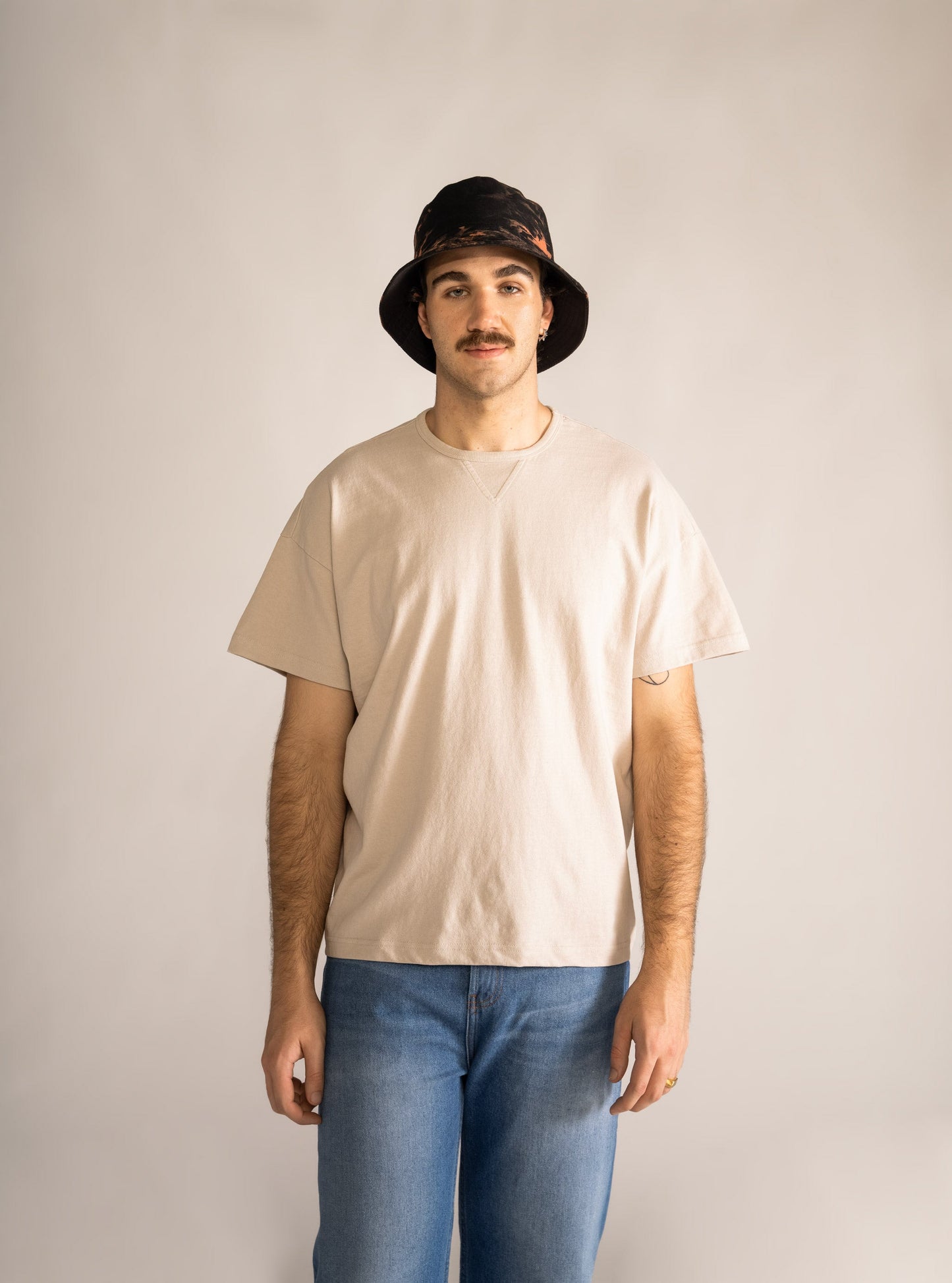 Head Turner Oversize T-Shirt, Beige