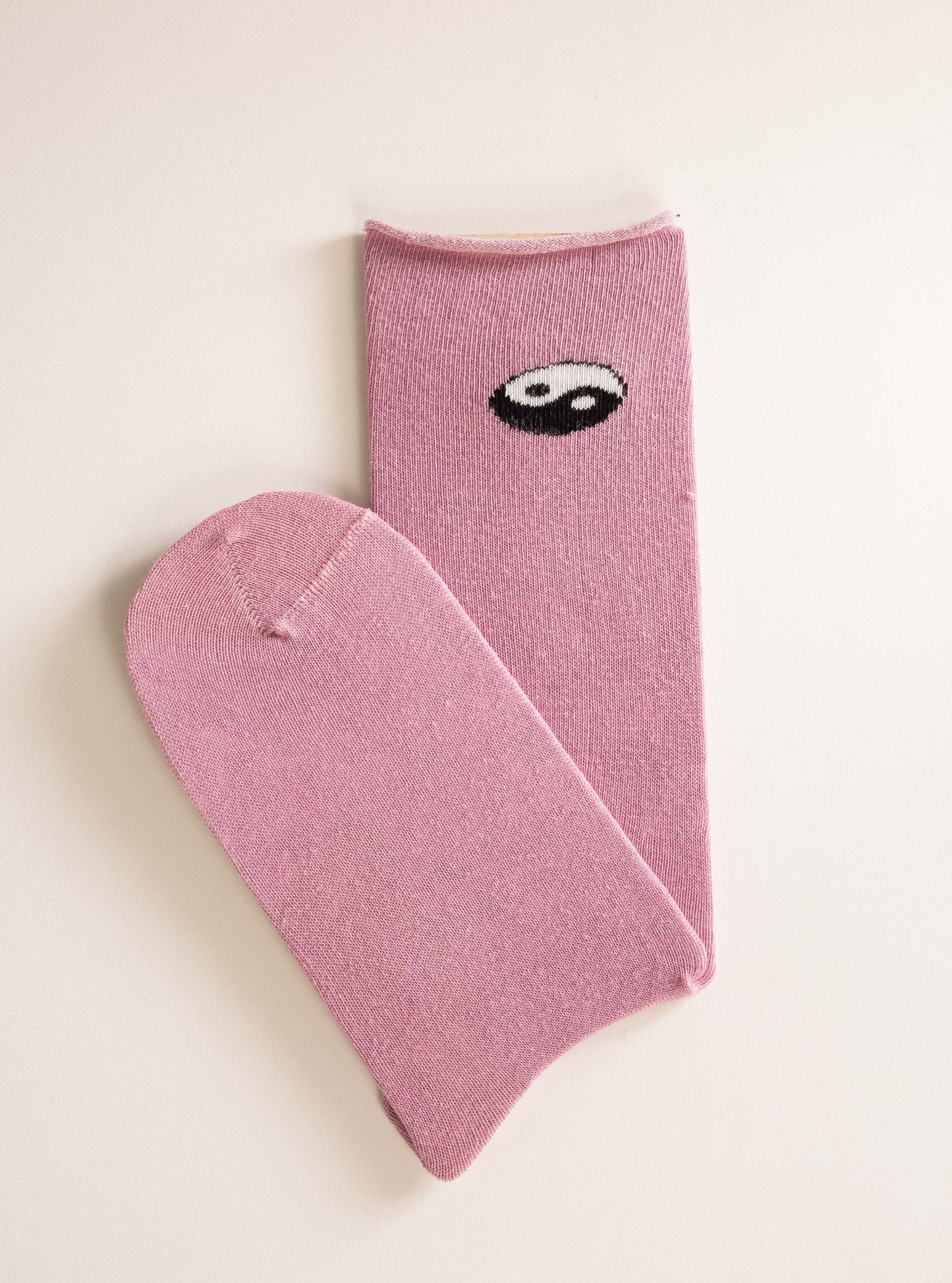 Ying Yang Socks, Lila