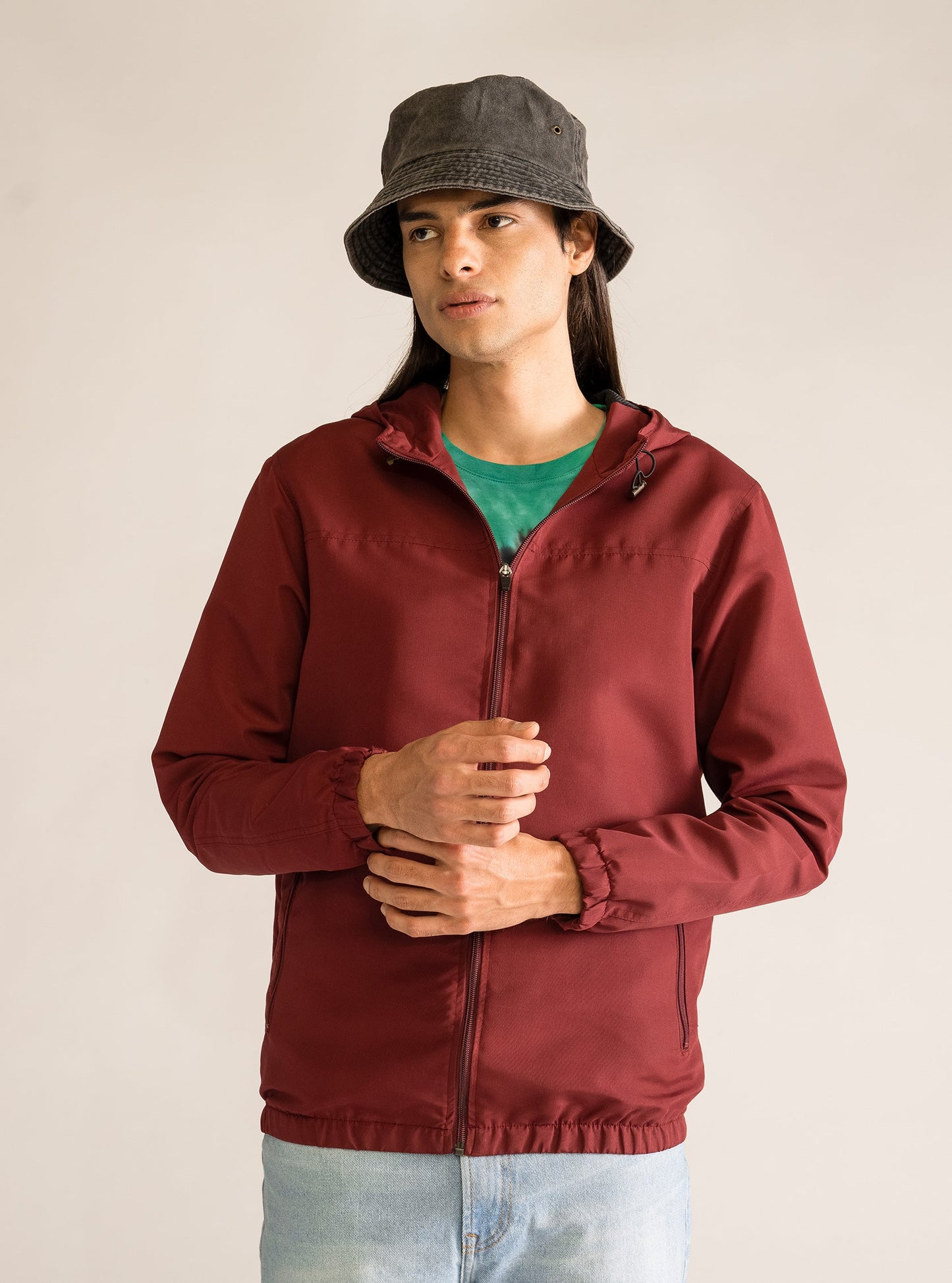 Tash Jacket, Corinto