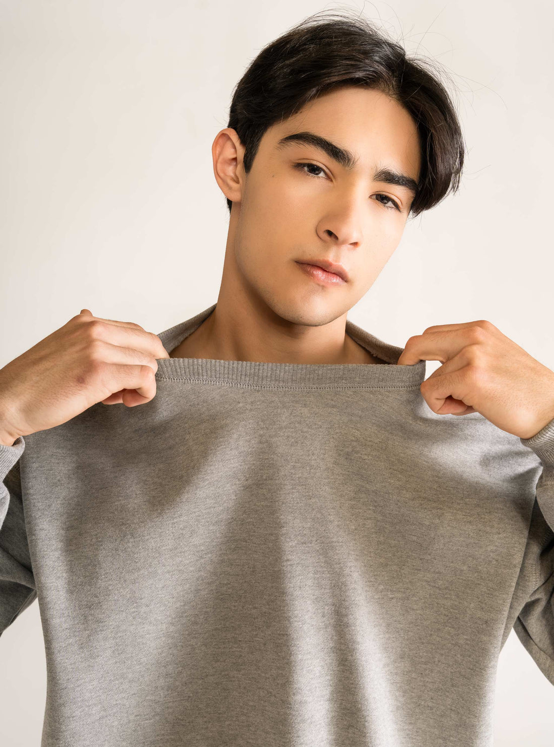 The Perfect Crew Neck, Gris Claro