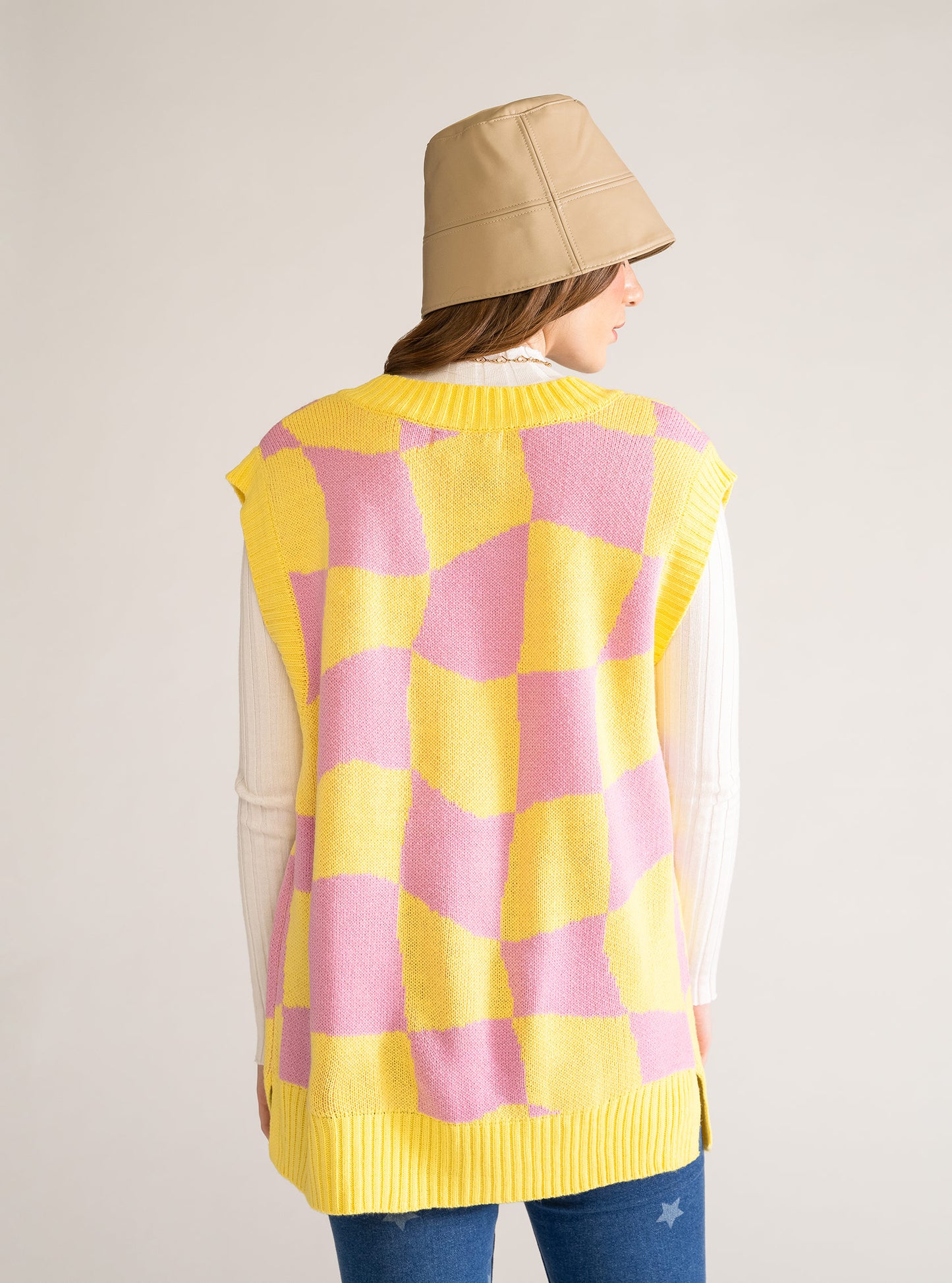 Not Built Equally Vest, Rosado Claro