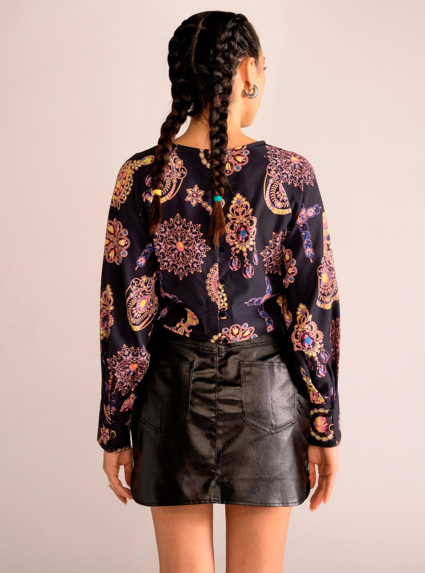 Jewel Jewel Blouse, Negro