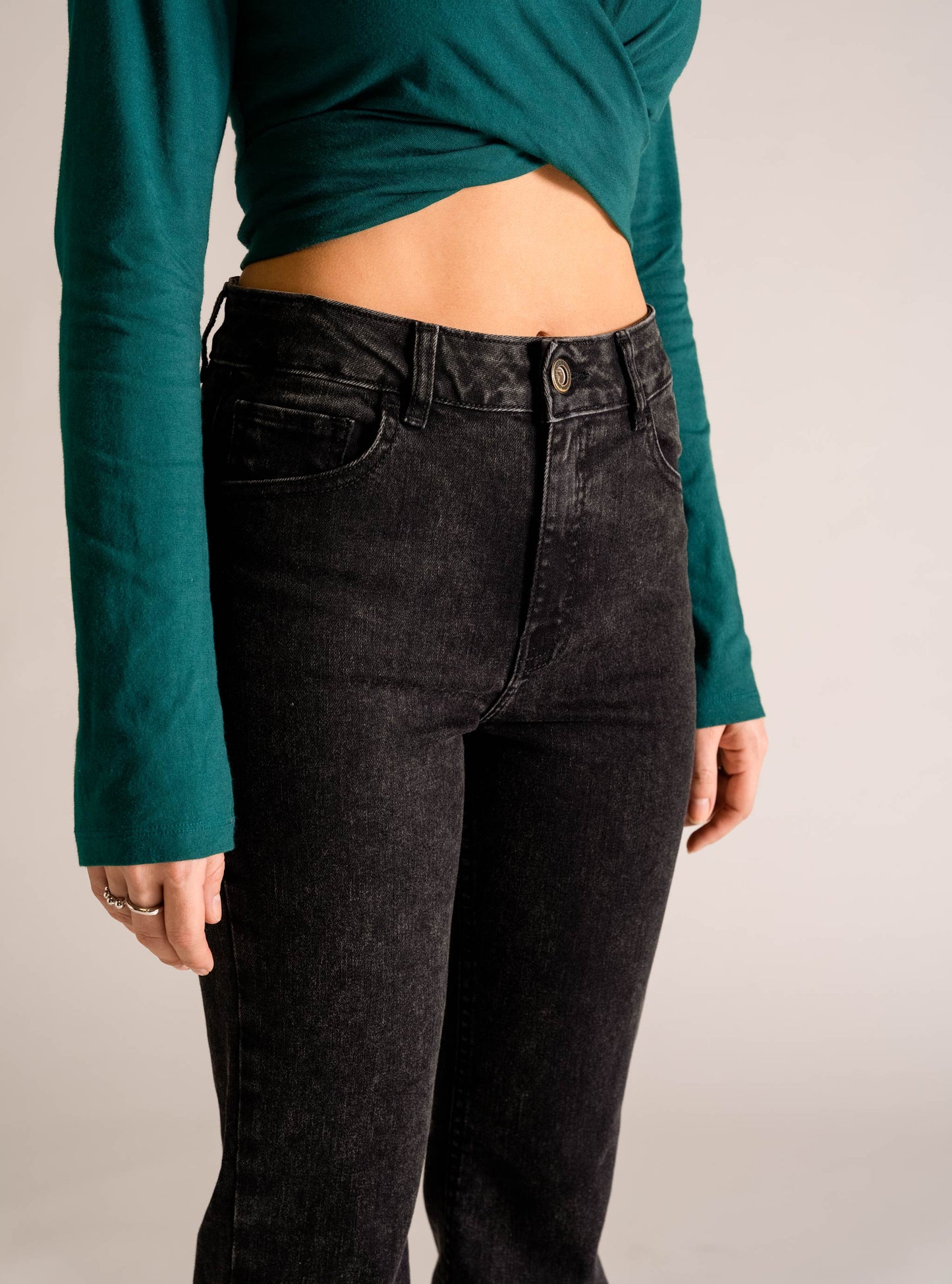 Dance Dance Bell Bottom Jeans, Negro