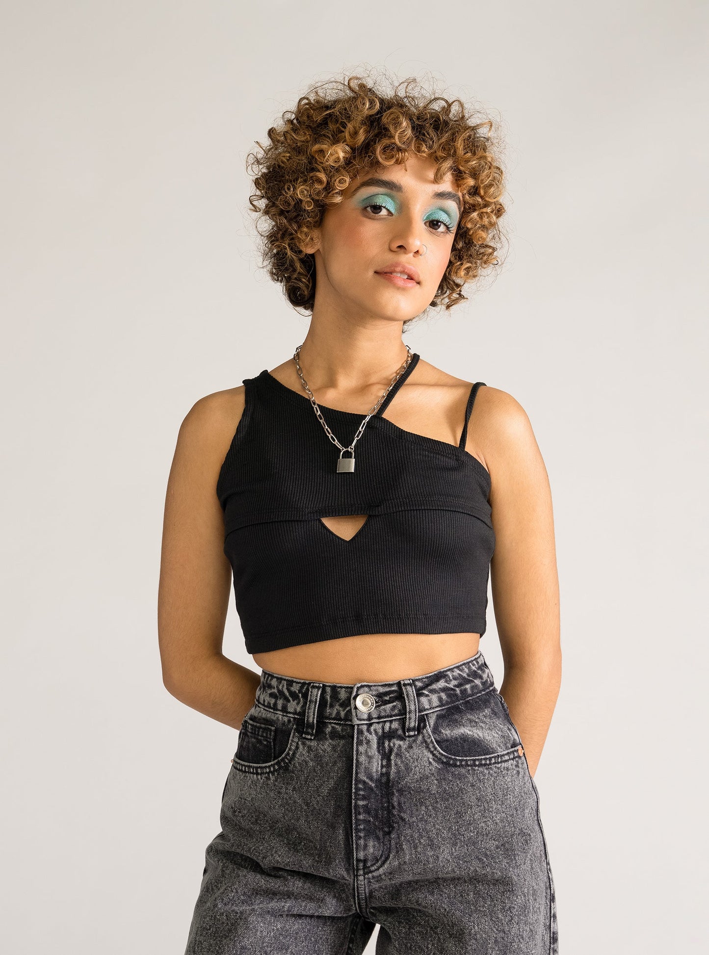 Strap On Top, Negro