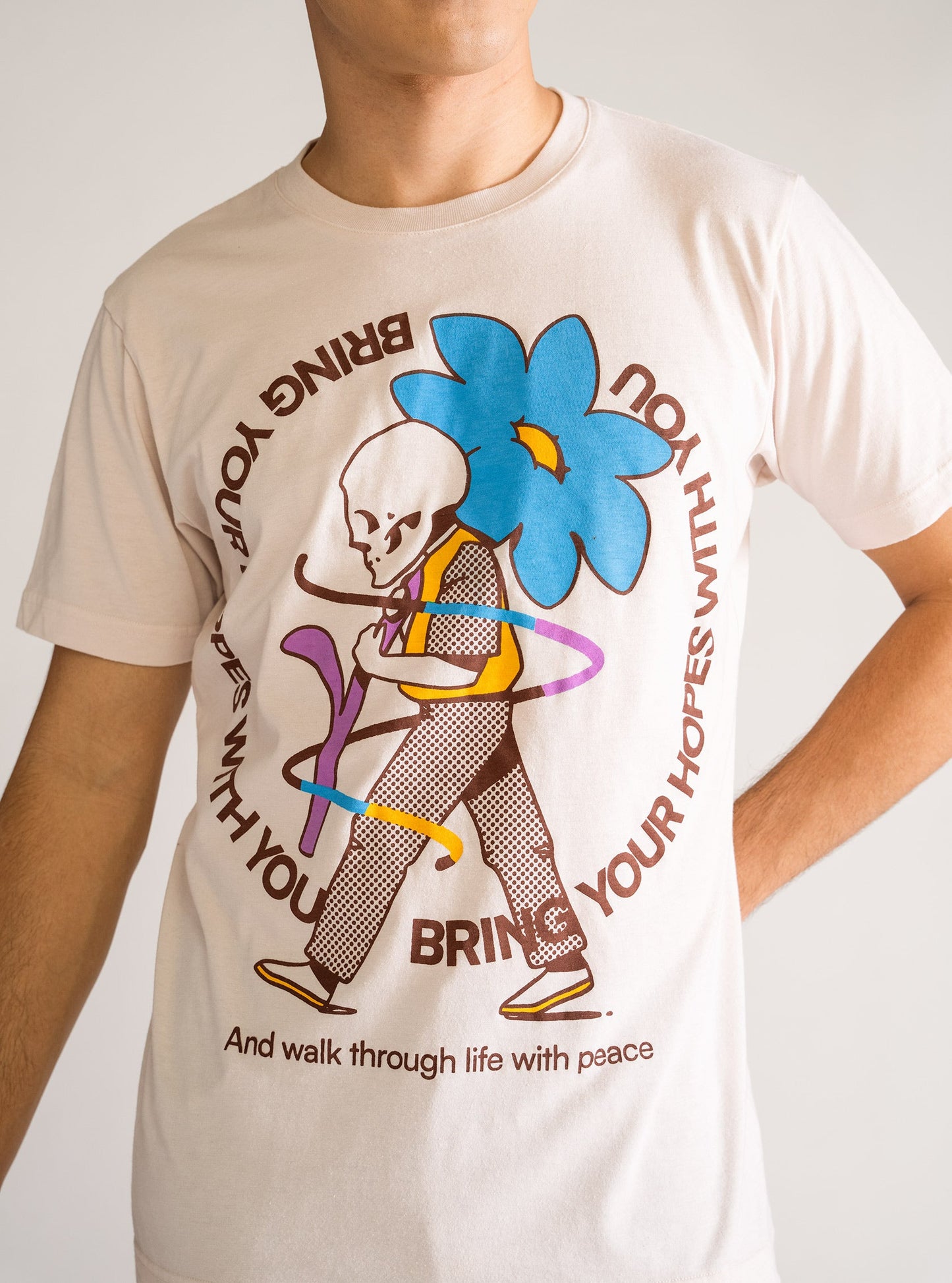 Bring U're Hopes Up T-Shirt, Rosado Pastel