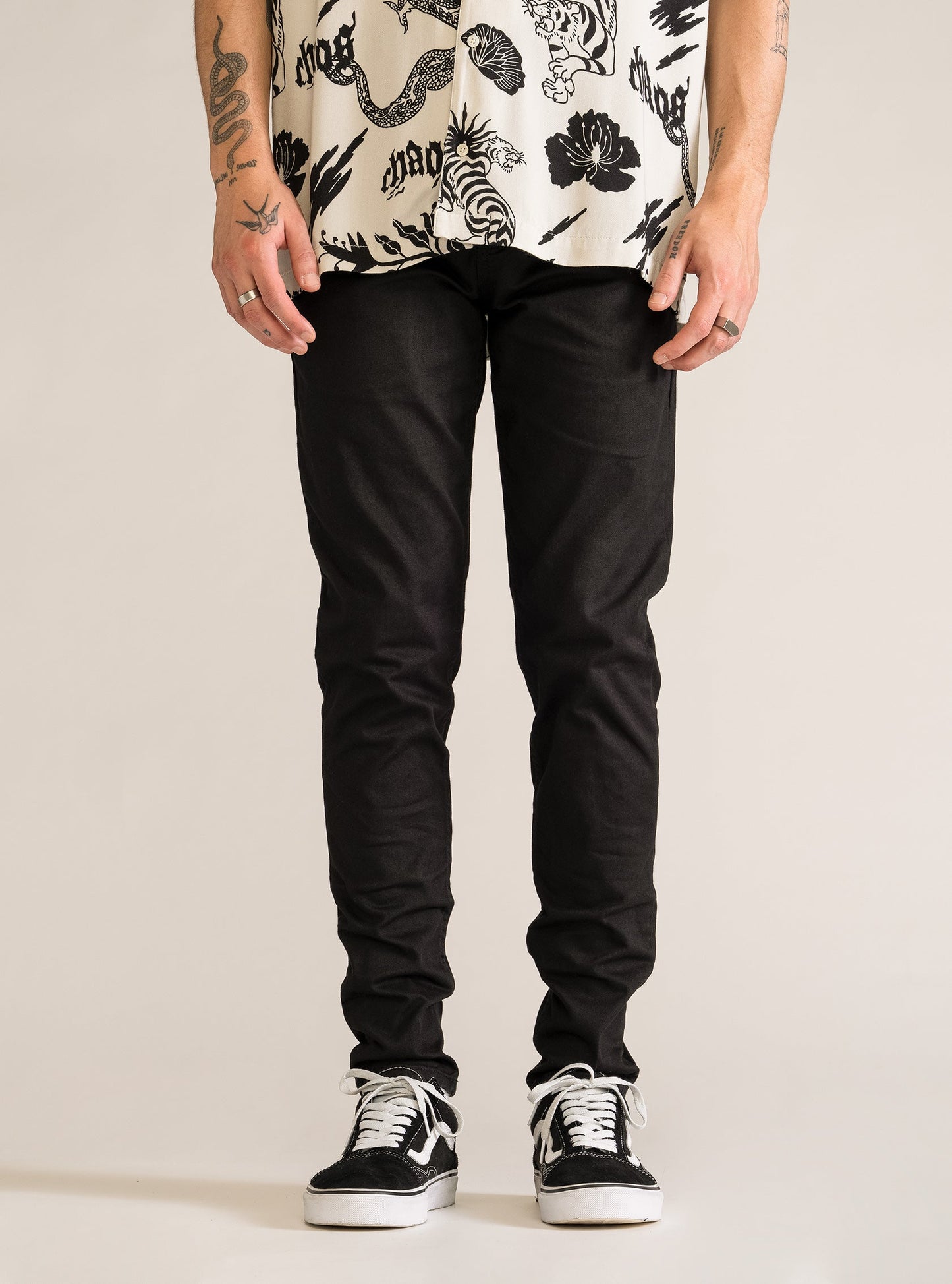 The Classic Skinny Pants, Negro