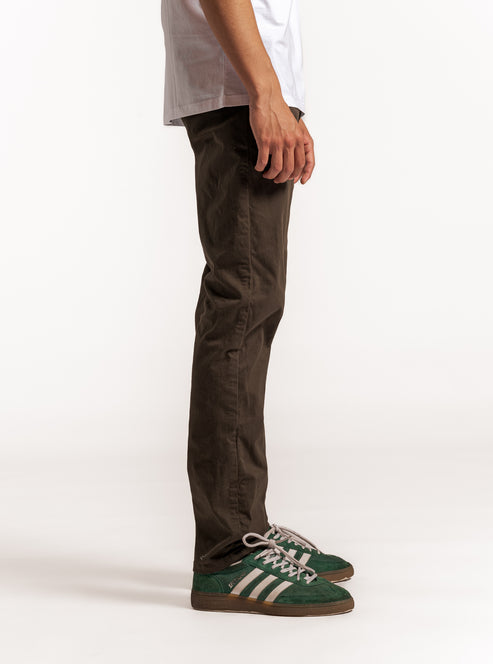 Unwind Slim Fit Pantalón, Verde Olivo