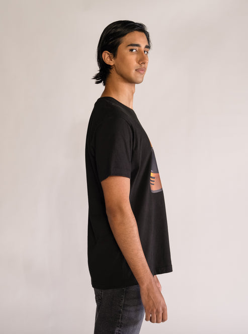 Relying On Playera, Negro