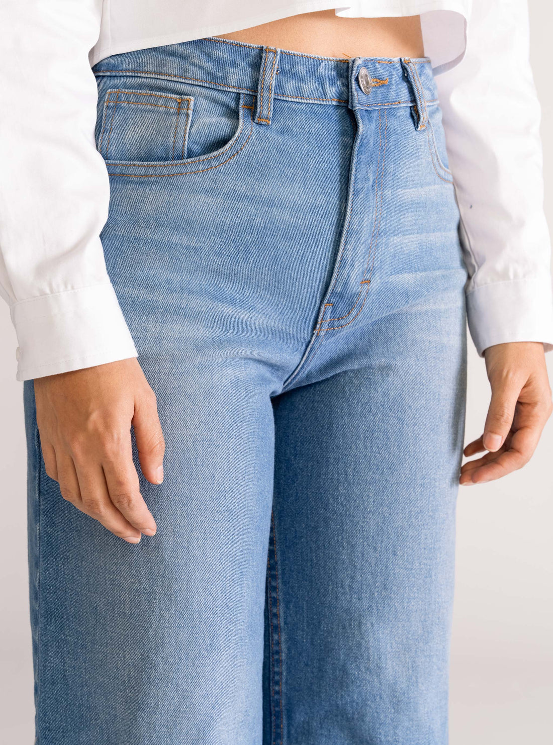 Haunting Wide Leg Jeans, Azul Claro