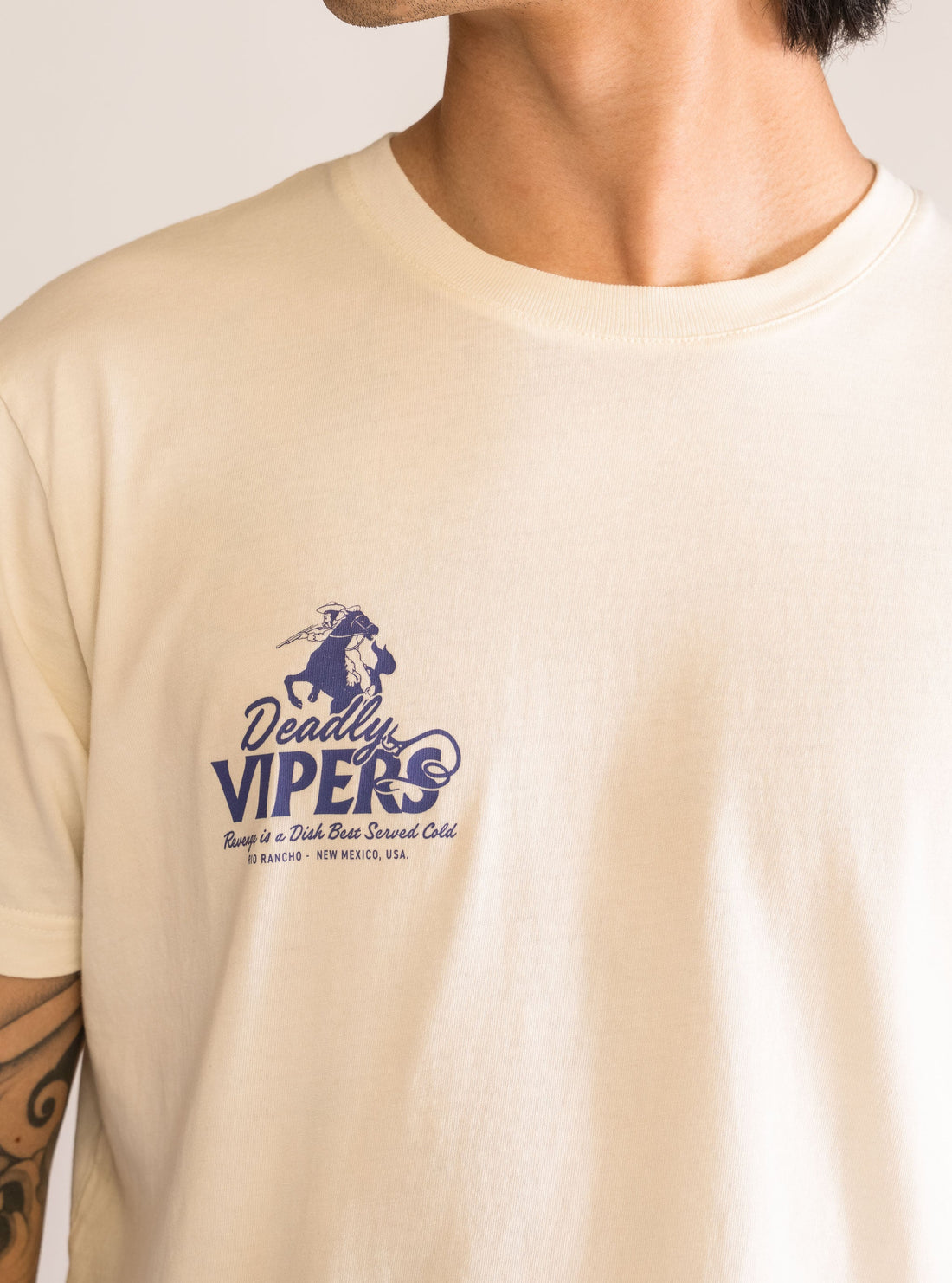 Deadly Vipers Regular T-shirt, Crema