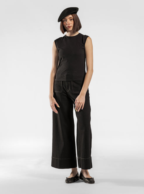 Bessette Top, Negro