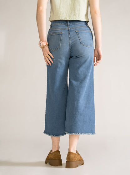Levitating Cropped Wide Leg Jeans, Azul Claro