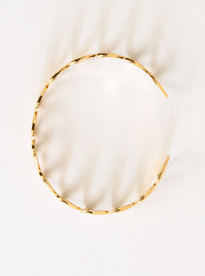 Locked By Hearts Bracelet, Dorado